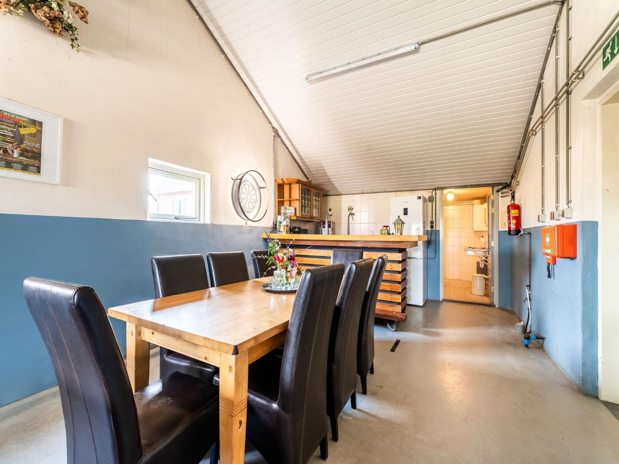 Spacious Farmhouse In Silvolde With Garden Экстерьер фото